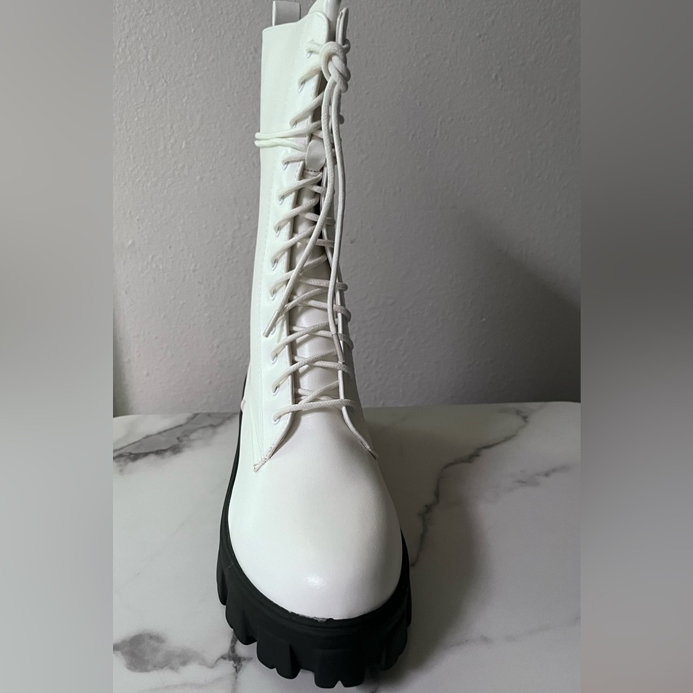 Dolls Kill N.Y.L.A. Academia Combat Boots NWT